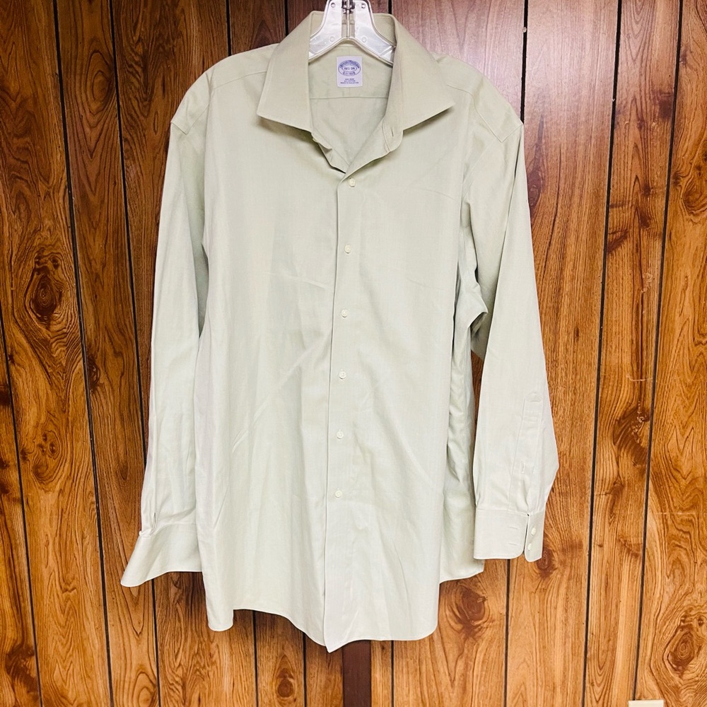 Brooks Brothers Men’s Dress Shirt